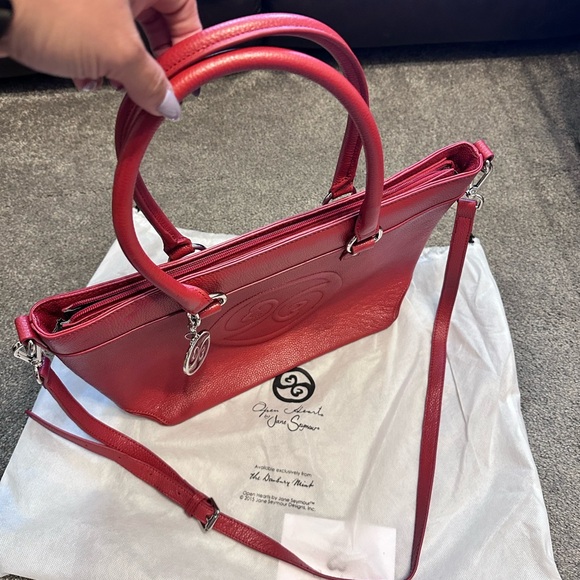 Jane Seymour - open hearts tote purse with adjustable strap & carry handles - Picture 2 of 5